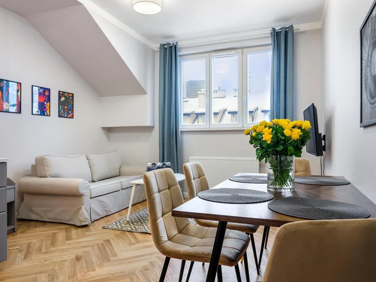 Tyzenhauz Apartments Rakowicka Street Kraków Polska